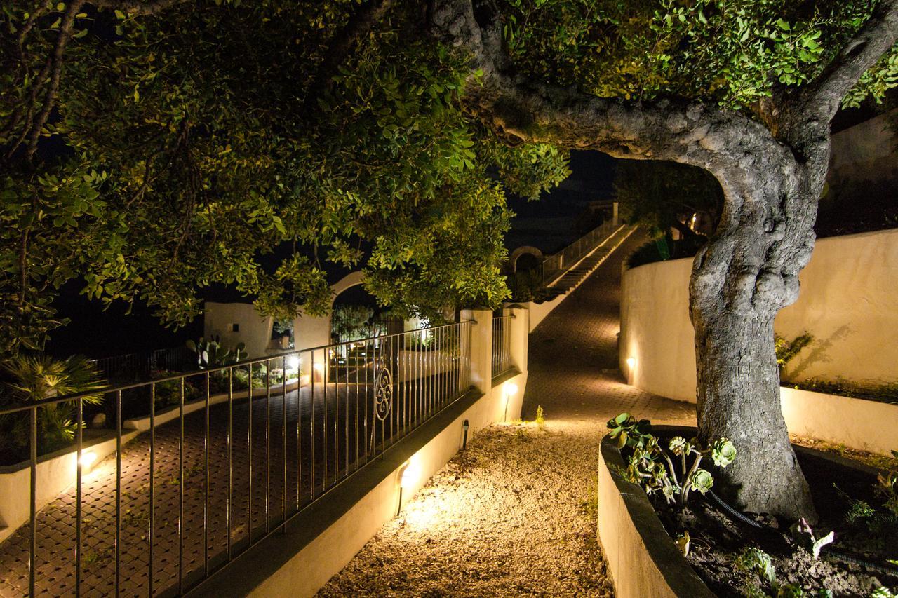 Residence Montelci Mattinata Luaran gambar