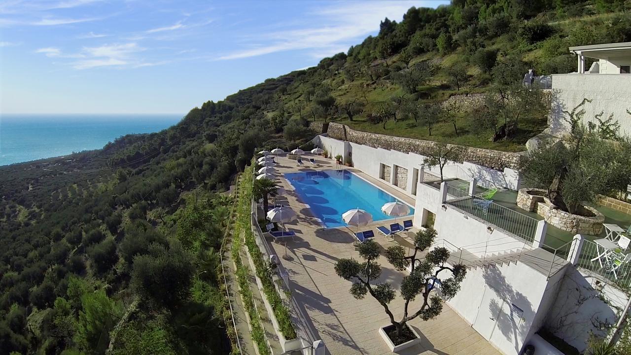 Residence Montelci Mattinata Luaran gambar